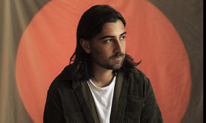 Noah Kahan Image