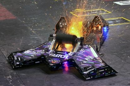 BattleBots: Destruct-A-Thon: Killer Robots Fighting