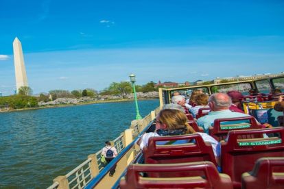DC: Hop-On Hop-Off Bus Tour & Arlington Walking Tour 