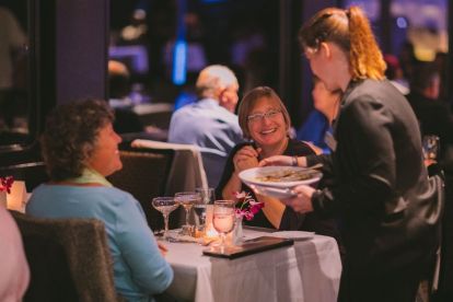 Chicago Premier Dinner Cruise on Lake Michigan