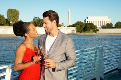 Washington DC Premier Dinner Cruise
