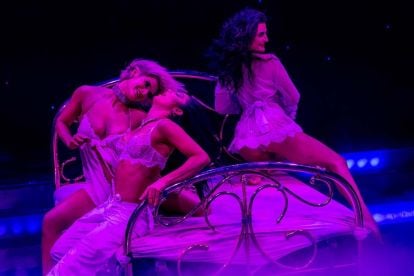 Fantasy - The Strip's Sexiest Tease