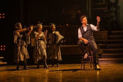 Hadestown - Broadway			