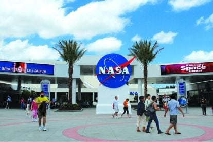 Gray Line Orlando: Kennedy Space Center Transportation Only