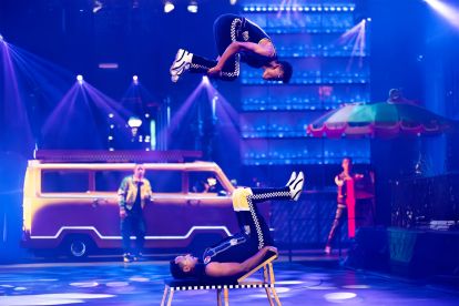 Mad Apple by Cirque du Soleil 		