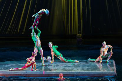 O by Cirque du Soleil