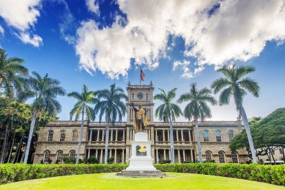 Arizona Memorial, Pearl Harbor and Honolulu City Highlights Tour