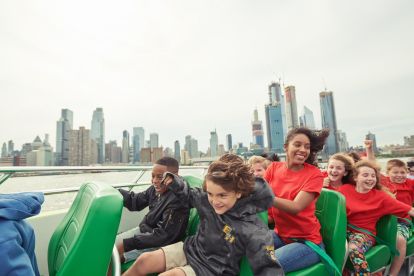 Circle Line Sightseeing - The Beast
