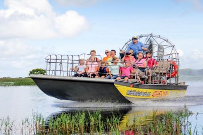 Gray Line Orlando: Wild Florida Airboat Tours with Roundtrip Transportation